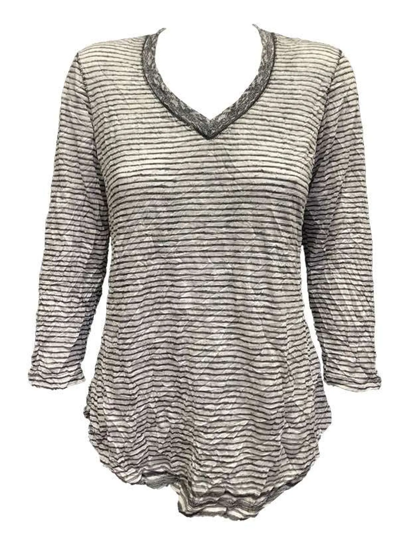 Crushed 3/4 Sleeve Onyx V-Neck